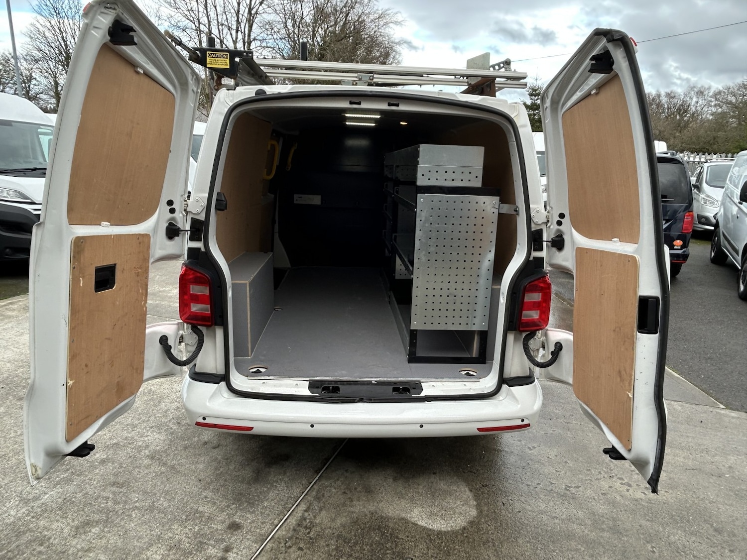 Used Volkswagen Transporter 2019 for sale - 77501458: Photo 7