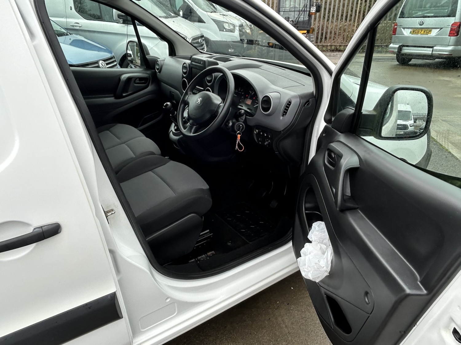 Used Peugeot Partner 2018 for sale - 77701074: Photo 11