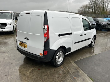 Used Renault Kangoo Maxi 2019 for sale - 76594599: Photo