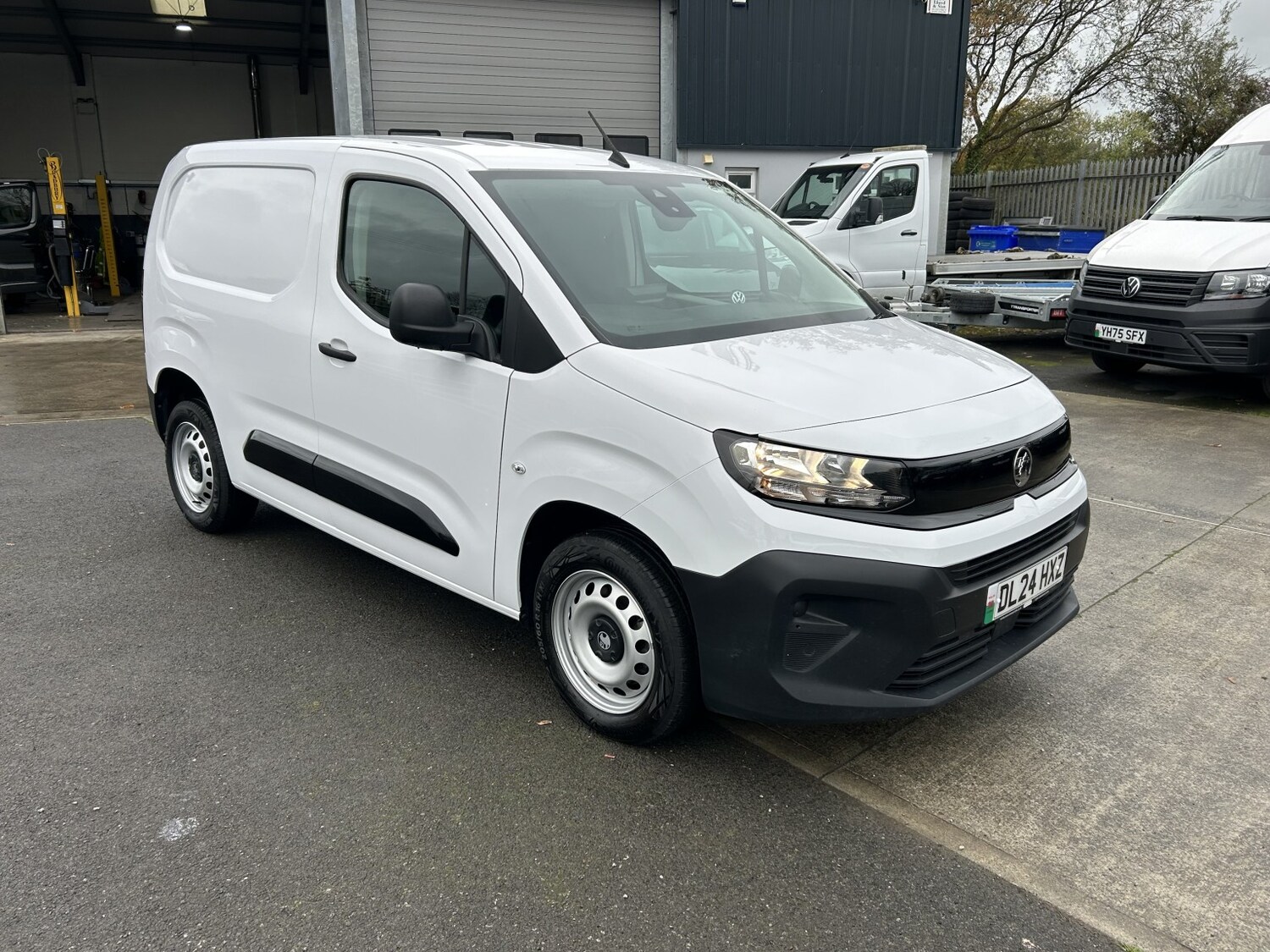 Used Vauxhall Combo 2024 for sale - 76421835: Photo 6