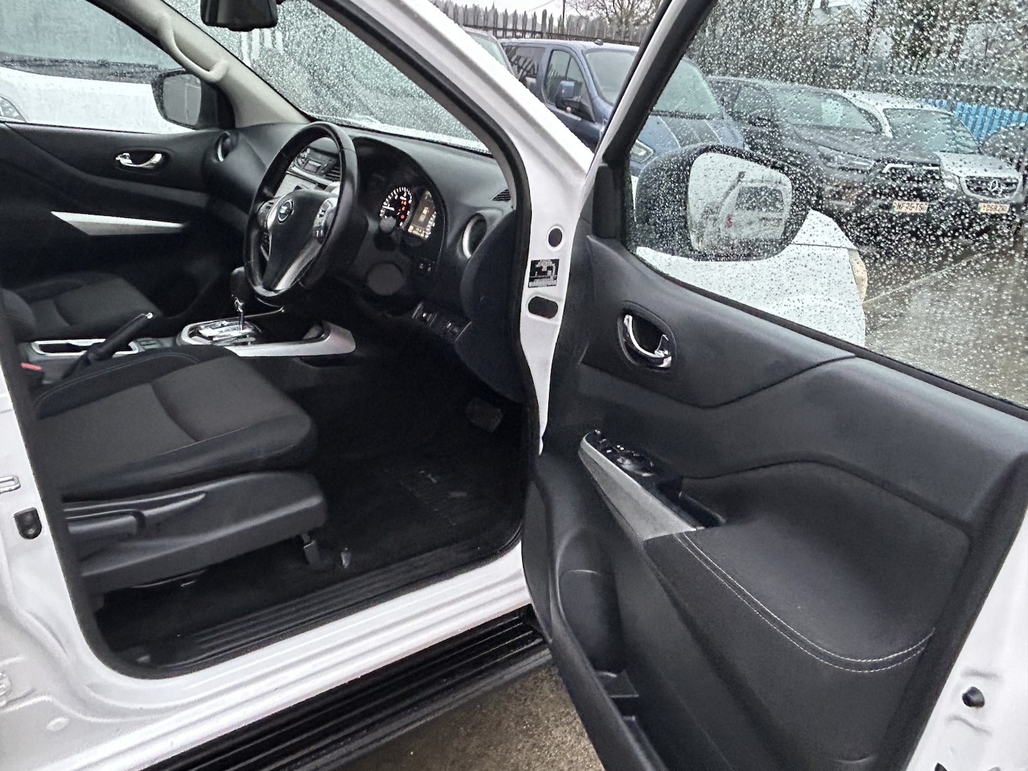 Used Nissan Navara 2021 for sale - 77398357: Photo 11