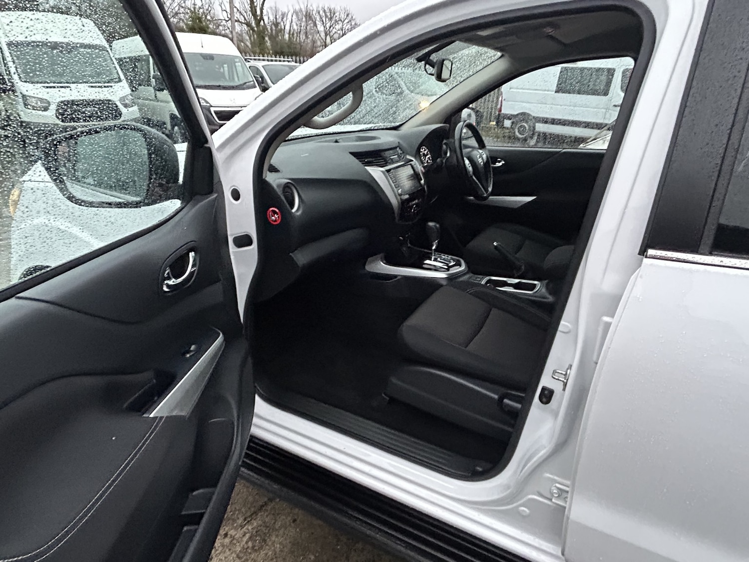 Used Nissan Navara 2021 for sale - 77398357: Photo 8