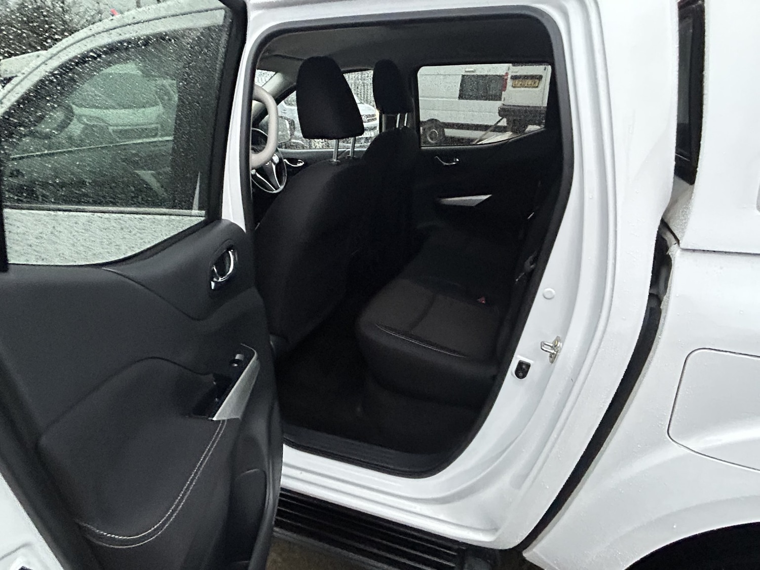 Used Nissan Navara 2021 for sale - 77398357: Photo 9