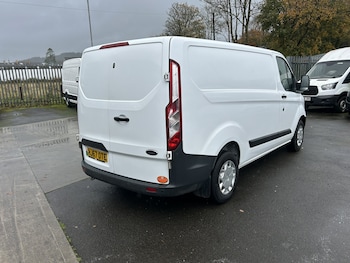 Used Ford Transit Custom 2017 for sale - 76504685: Photo