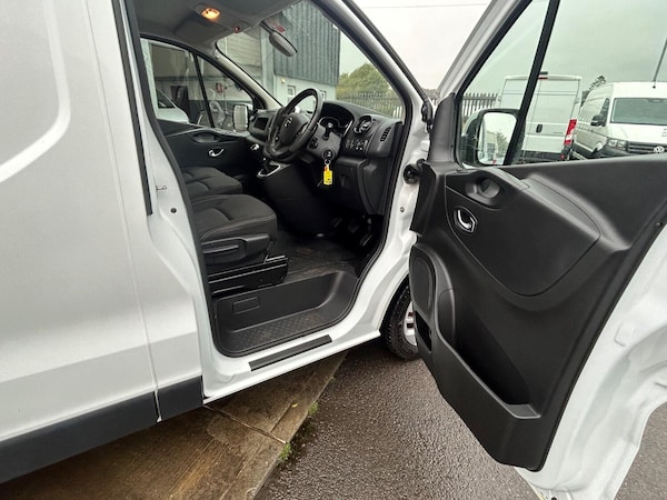 Used Nissan NV300 2021 for sale - 76205646: Photo 10