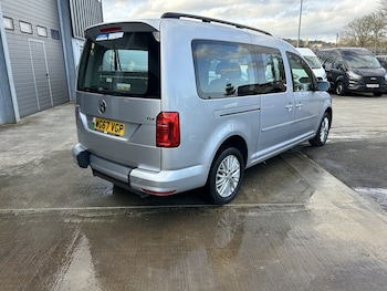 Used Volkswagen Caddy Maxi Life 2017 for sale - 77687665: Photo