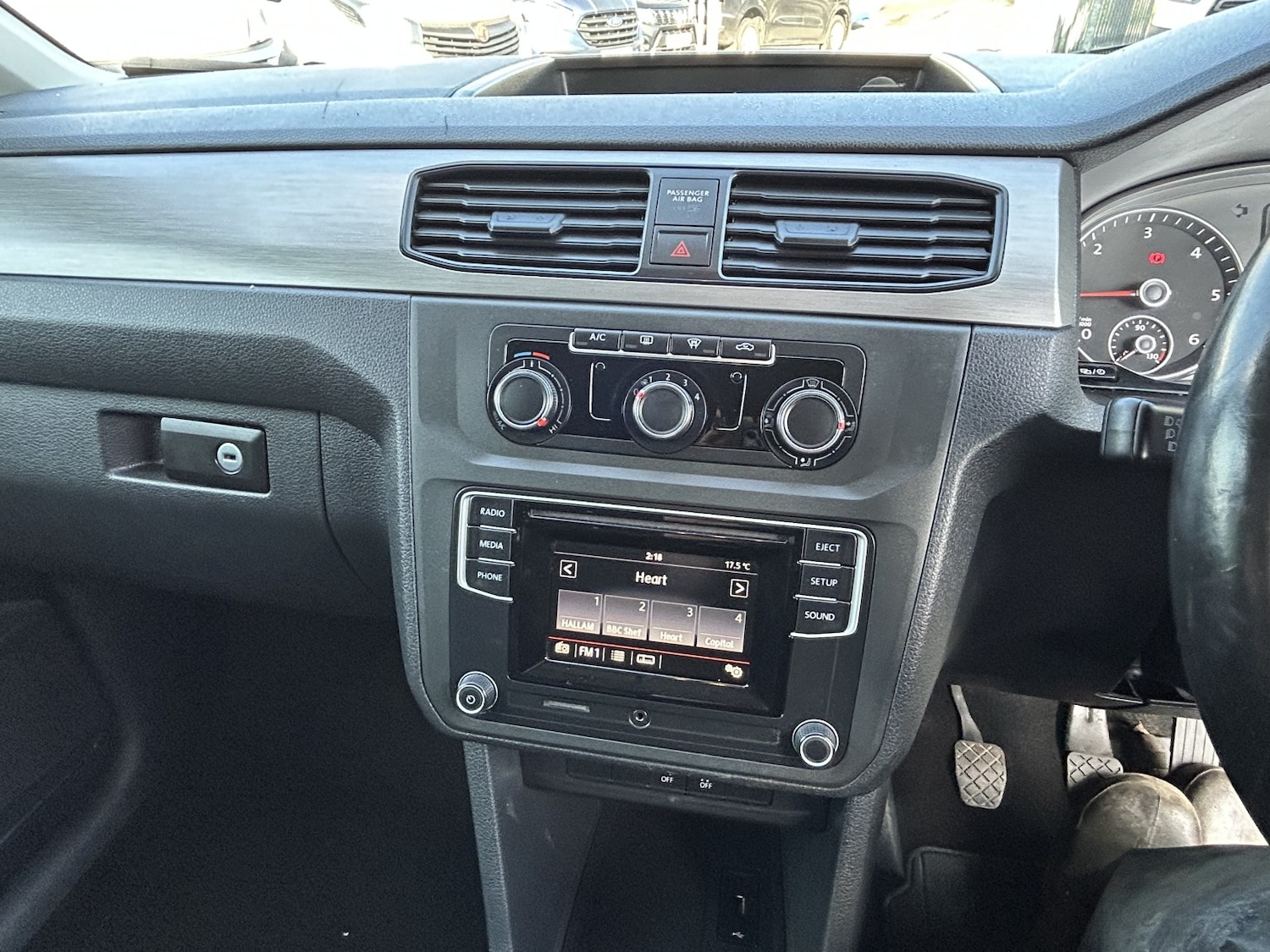 Used Volkswagen Caddy Maxi Life 2019 for sale - 77789354: Photo 12