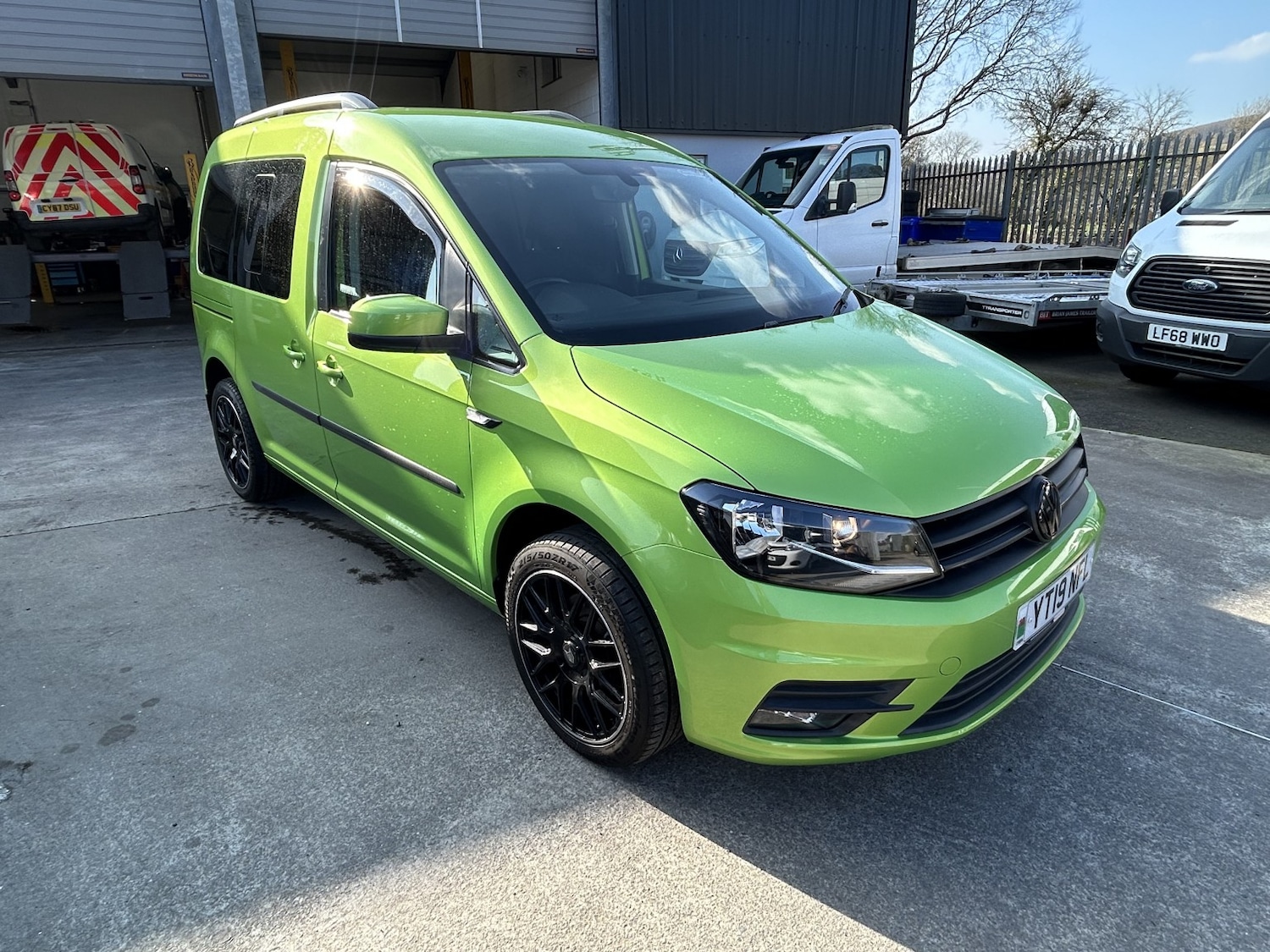 Used Volkswagen Caddy Maxi Life 2019 for sale - 77789354: Photo 6
