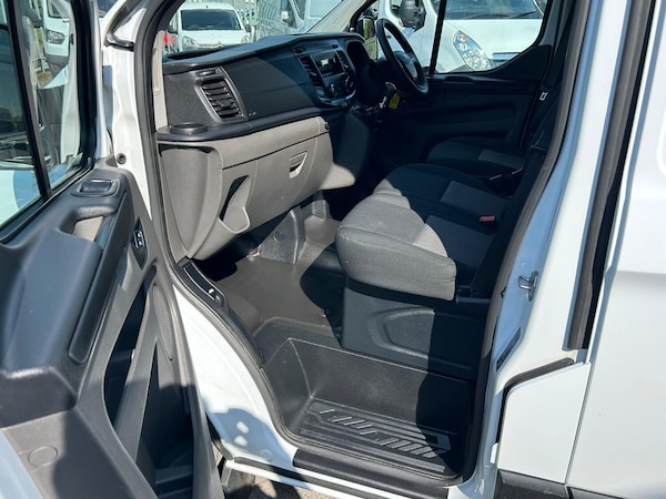 Used Ford Transit Custom 2018 for sale - 74949578: Photo 10