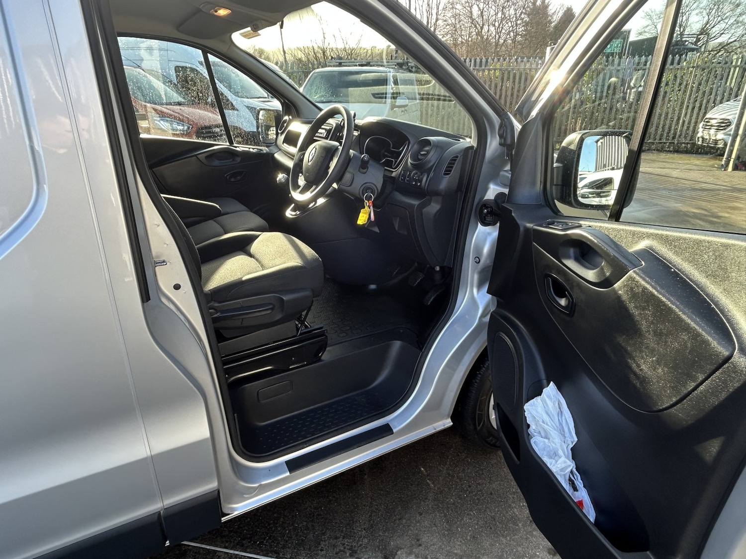 Used Renault Trafic 2021 for sale - 77915747: Photo 11