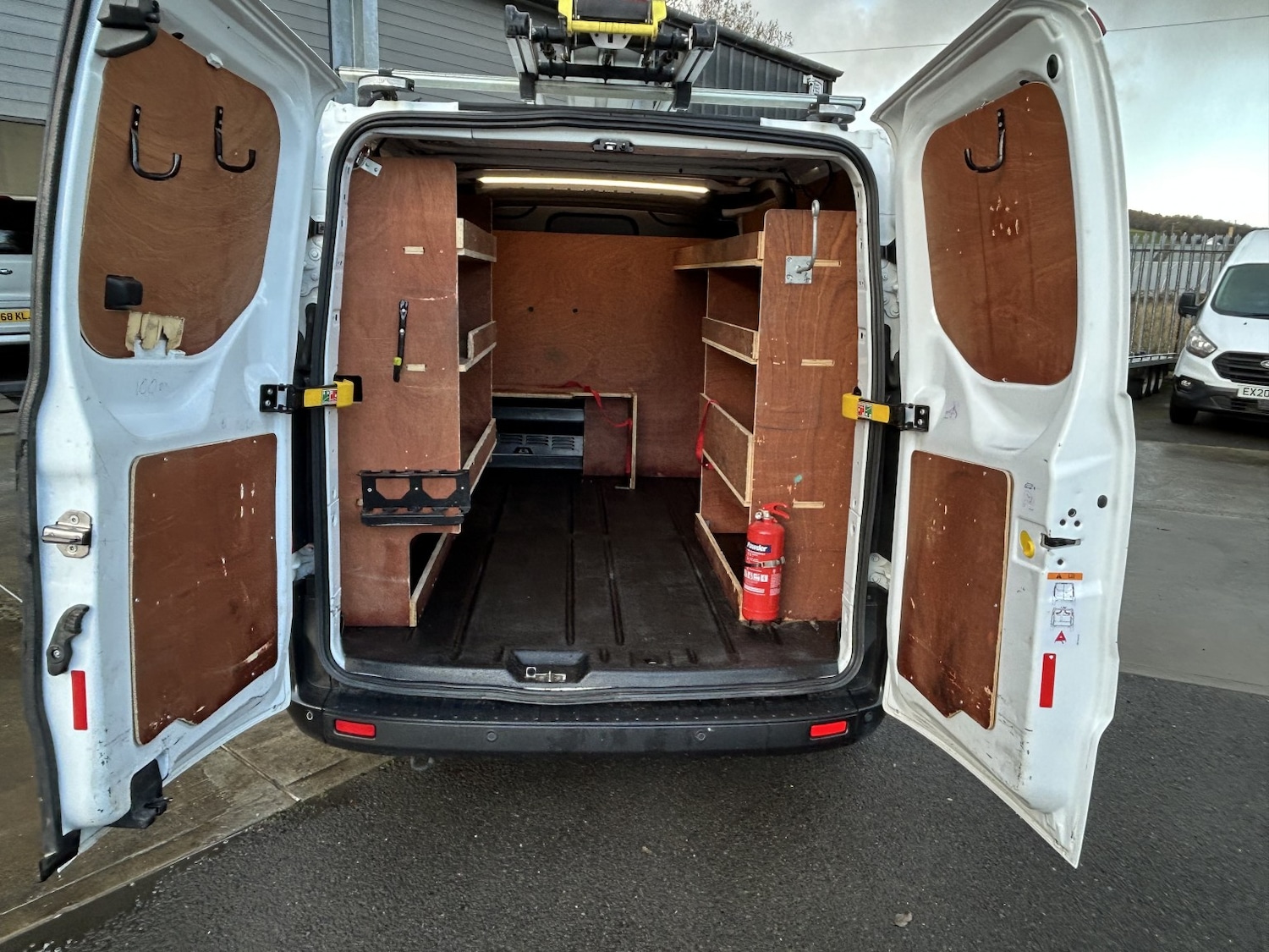 Used Ford Transit Custom 2022 for sale - 77023170: Photo 8