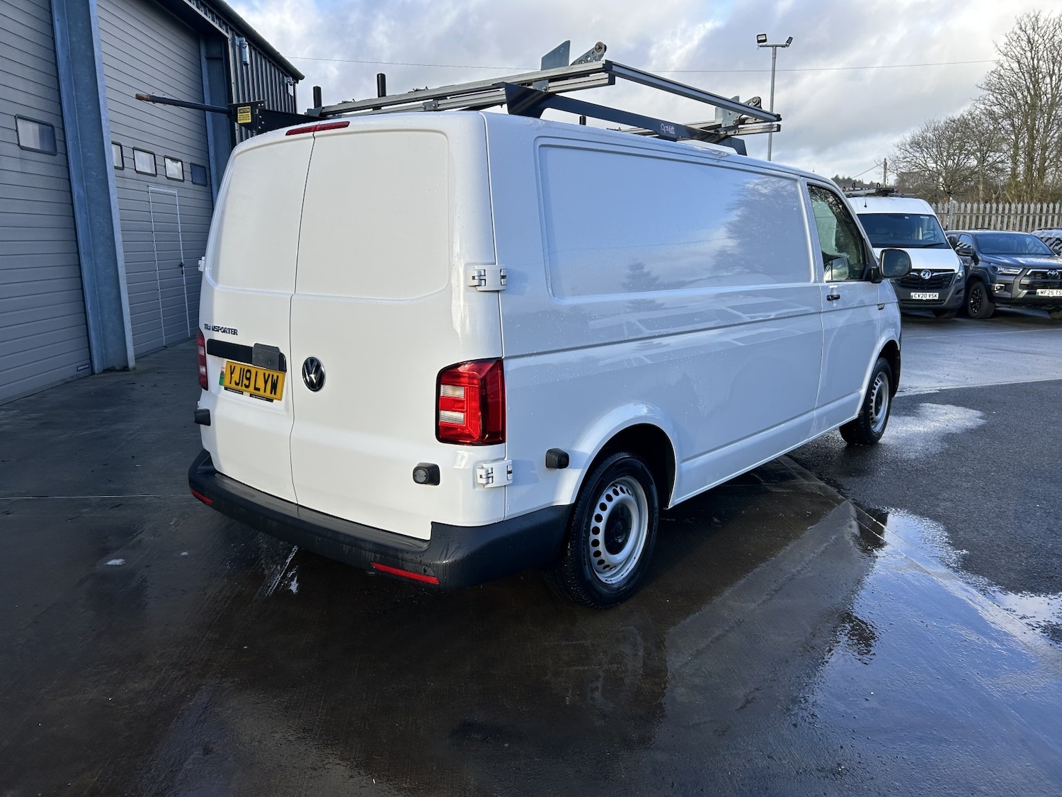 Used Volkswagen Transporter 2019 for sale - 77023166: Photo 4