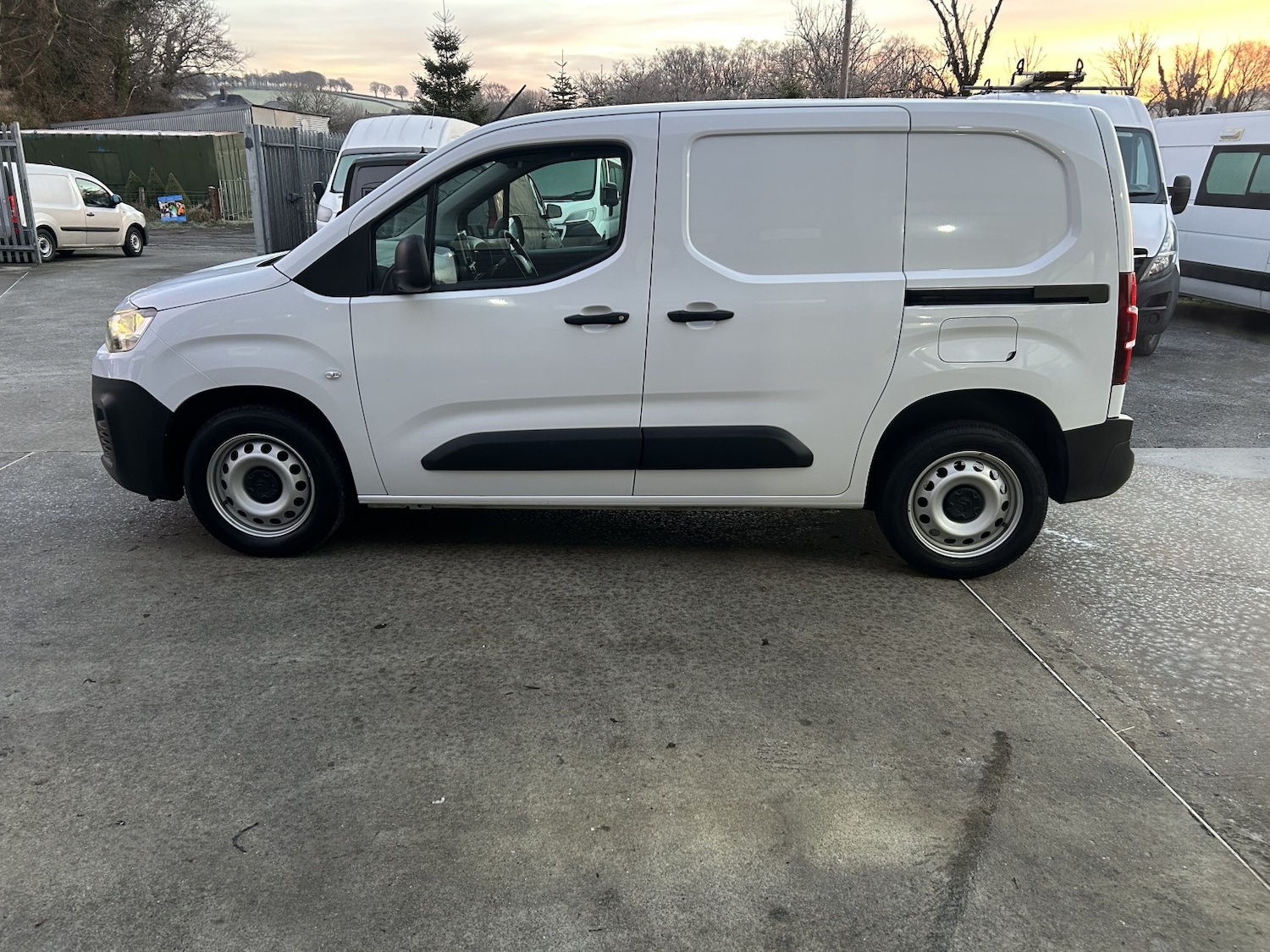 Used Citroen Berlingo 2023 for sale - 77207172: Photo 2