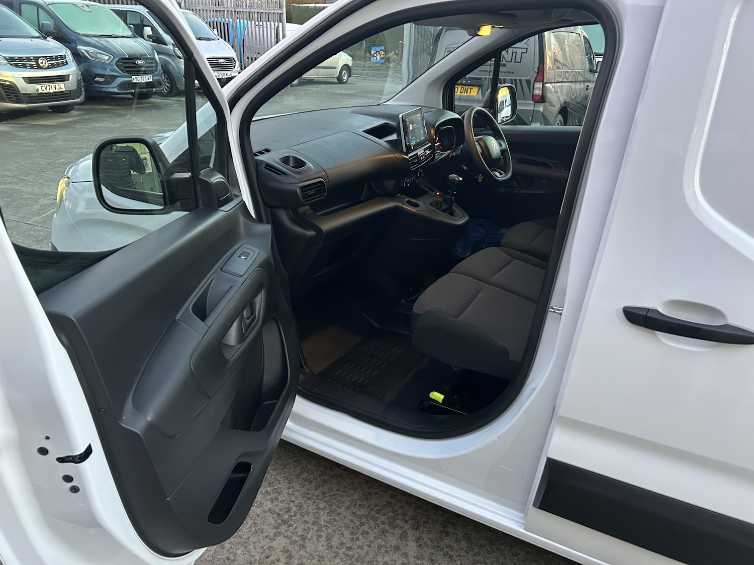 Used Citroen Berlingo 2023 for sale - 77207172: Photo 7