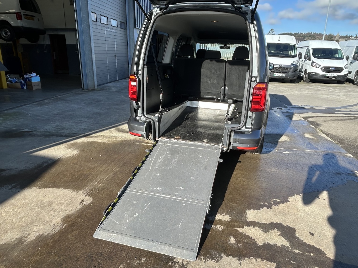 Used Volkswagen Caddy Maxi Life 2018 for sale - 77501518: Photo 11