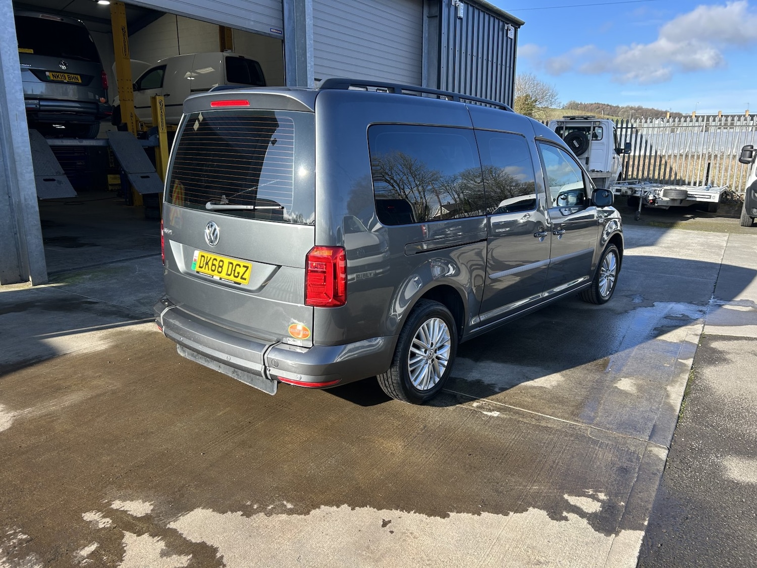Used Volkswagen Caddy Maxi Life 2018 for sale - 77501518: Photo 4