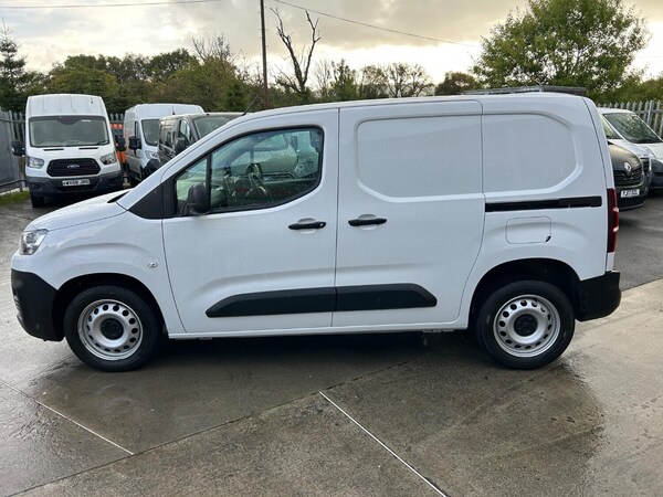 Used Citroen Berlingo 2023 for sale - 75299806: Photo 2