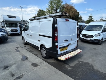 Used Vauxhall Vivaro 2018 for sale - 79340876: Photo