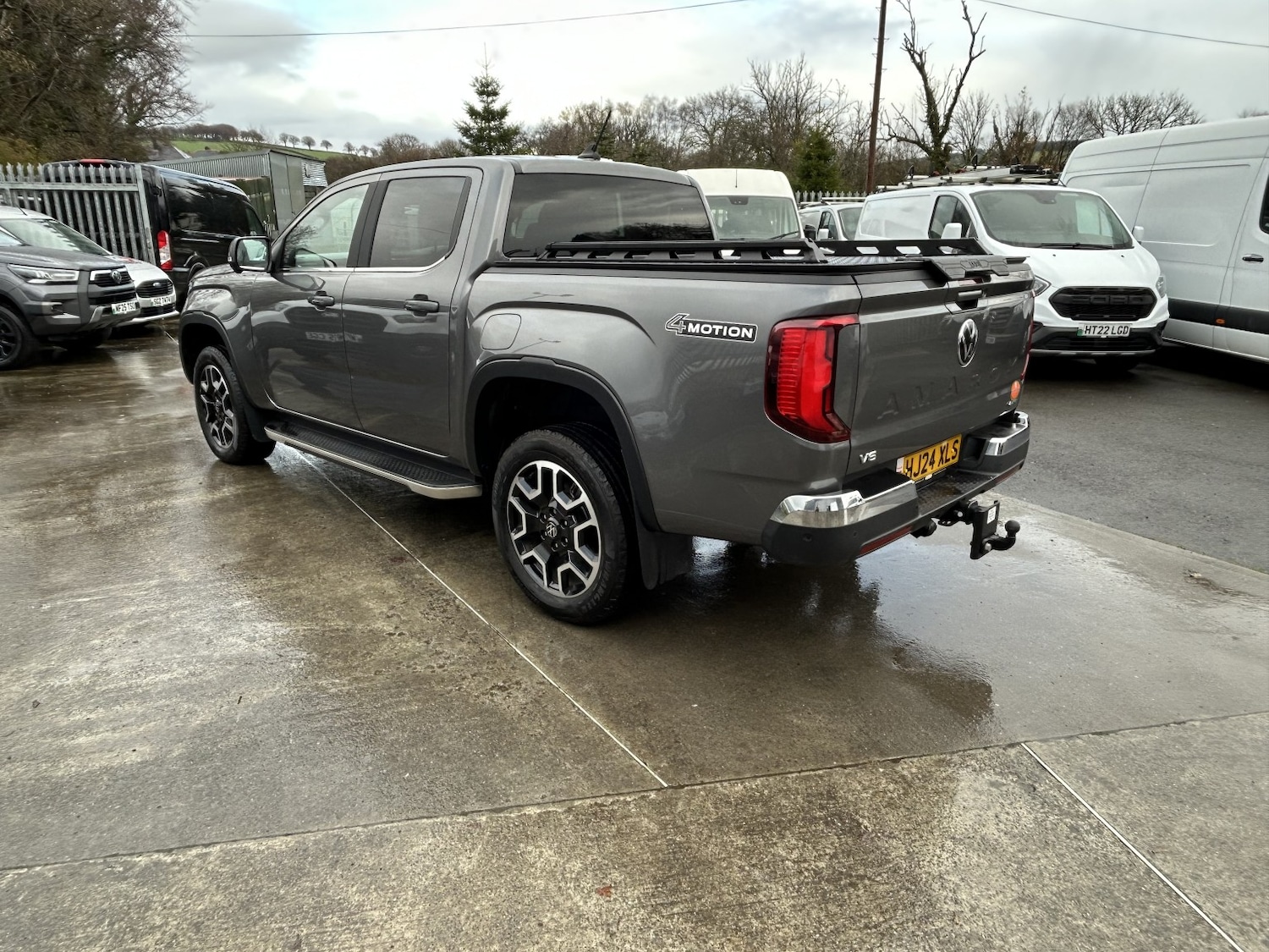 Used Volkswagen Amarok 2024 for sale - 76853504: Photo 3
