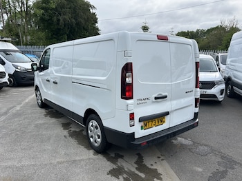 Used Renault Trafic 2023 for sale - 78801104: Photo