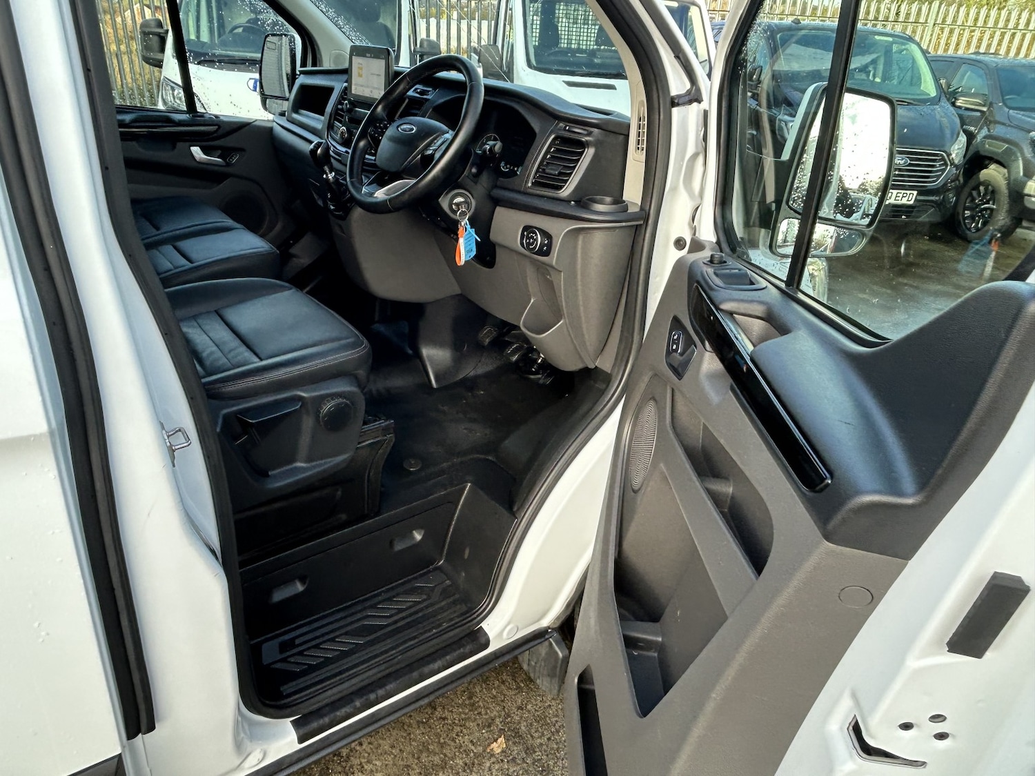 Used Ford Transit Custom 2022 for sale - 76853512: Photo 10