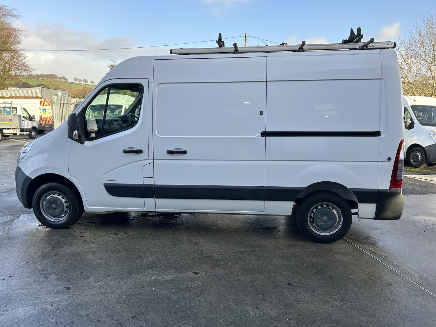 Used Vauxhall Movano 2019 for sale - 76904646: Photo 2