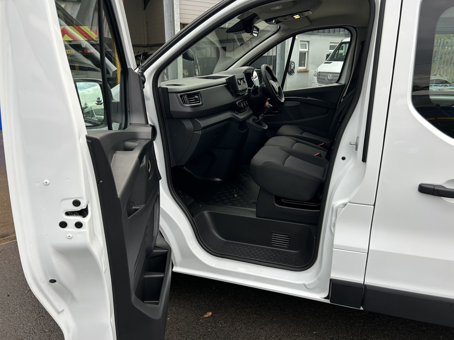 Used Renault Trafic 2024 for sale - 76488690: Photo 12