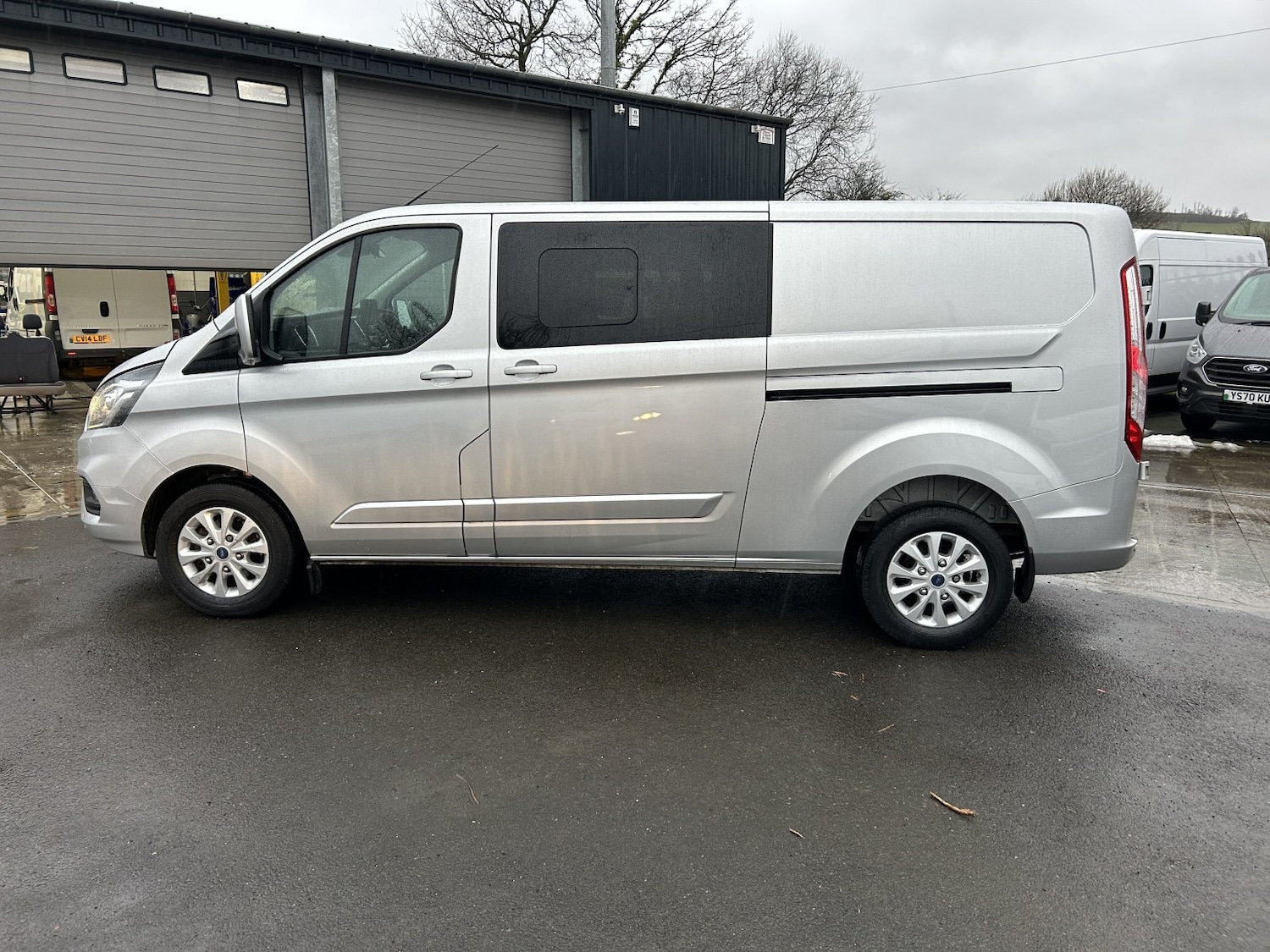 Used Ford Transit Custom 2023 for sale - 77167807: Photo 2