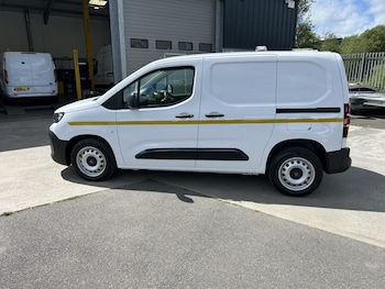 Used Peugeot Partner 2024 for sale - 78900056: Photo