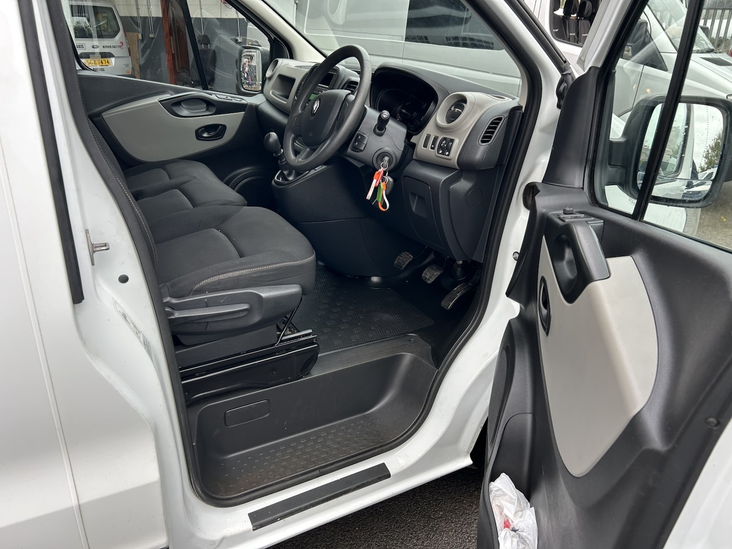 Used Renault Trafic 2019 for sale - 76421877: Photo 10
