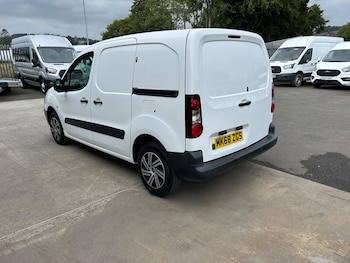 Used Peugeot Partner 2018 for sale - 75581520: Photo