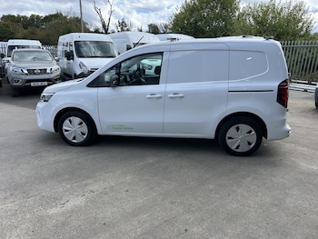 Used Nissan Other 2023 for sale - 79605077: Photo
