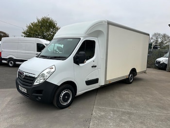 Vauxhall - Movano