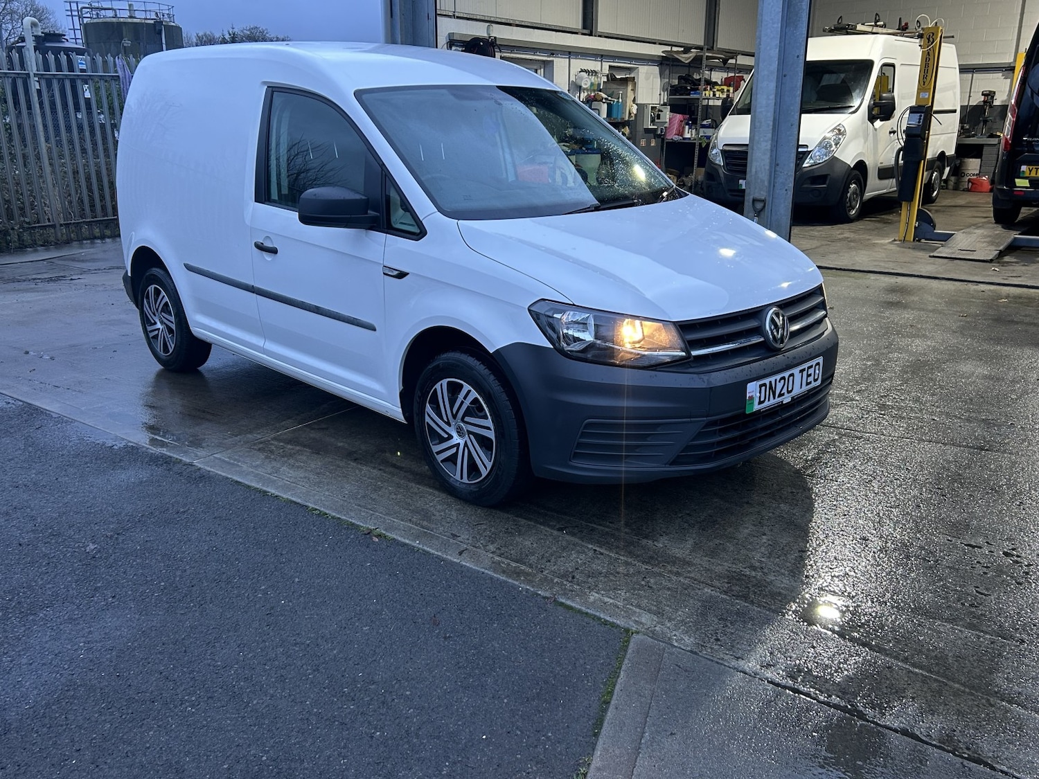 Used Volkswagen Caddy 2020 for sale - 76904638: Photo 6