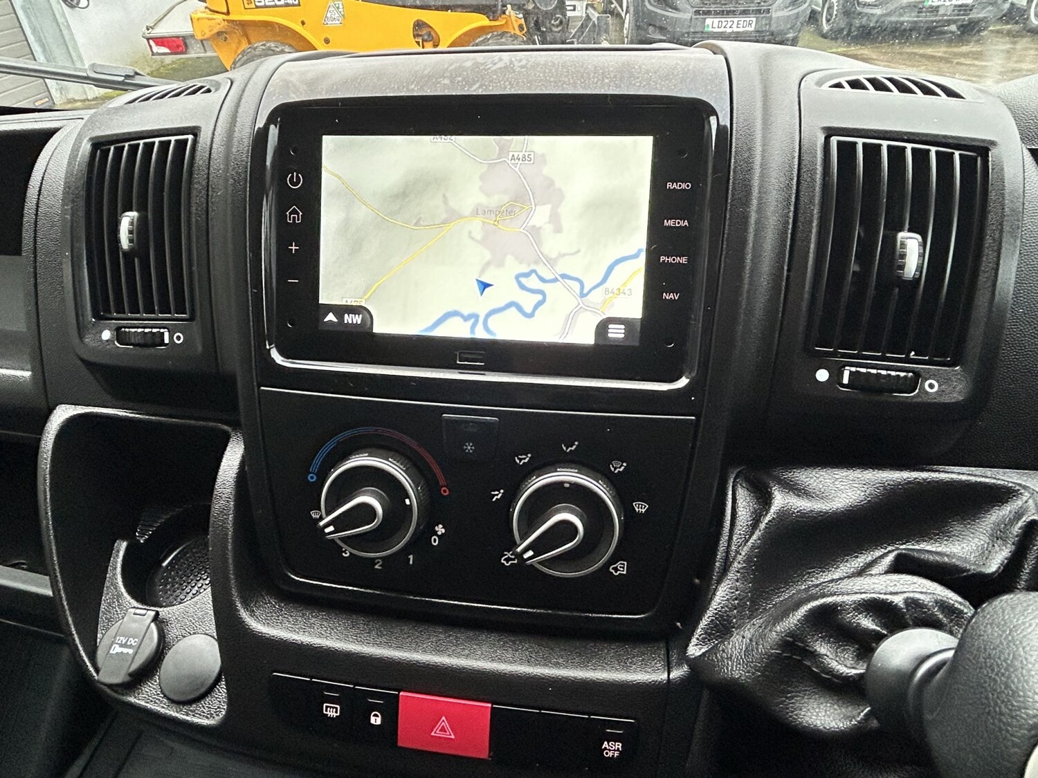 Used Vauxhall Movano 2024 for sale - 77562525: Photo 12