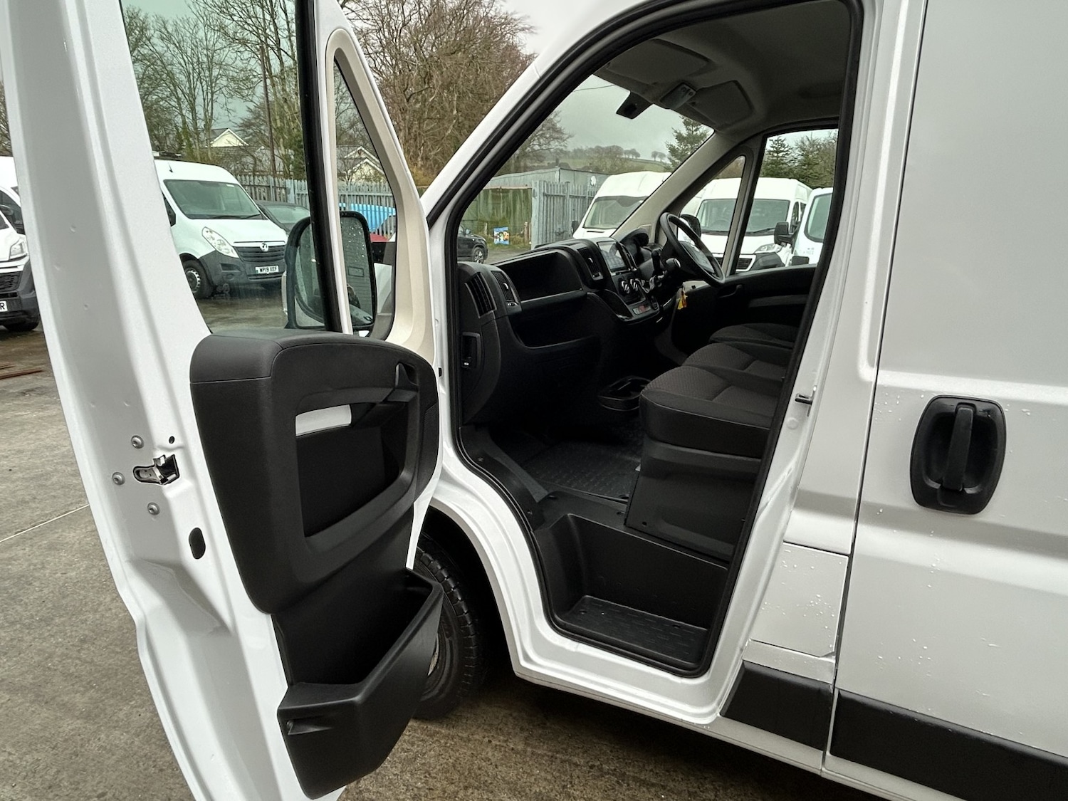 Used Vauxhall Movano 2024 for sale - 77562525: Photo 9