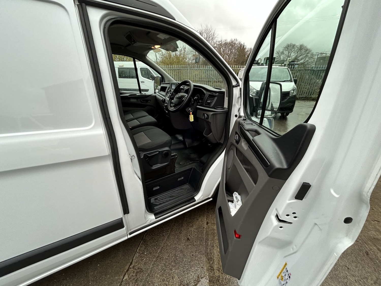 Used Ford Transit Custom 2020 for sale - 76565136: Photo 12