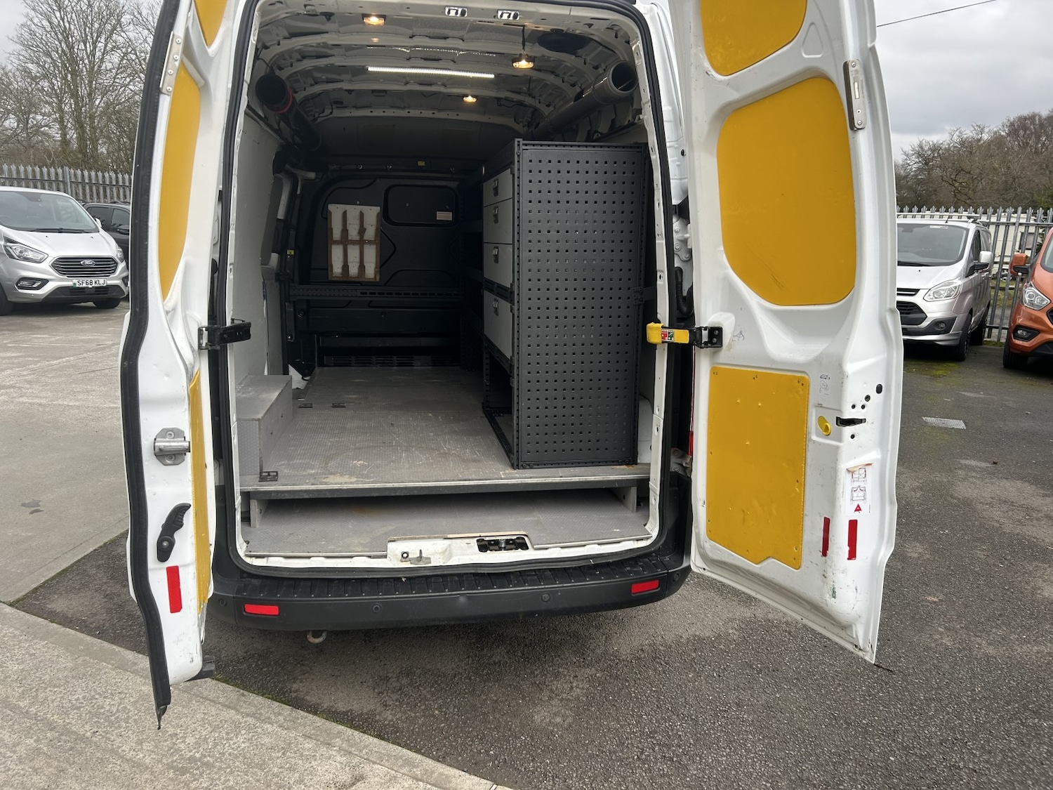 Used Ford Transit Custom 2020 for sale - 77398348: Photo 7