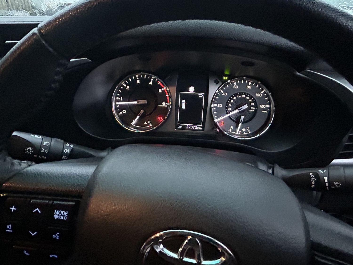 Used Toyota Hilux 2023 for sale - 77023169: Photo 11