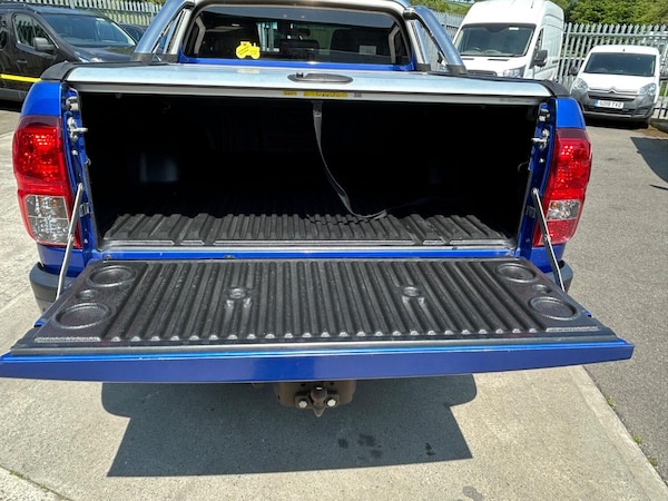 Used Toyota Hilux 2019 for sale - 75168115: Photo 7