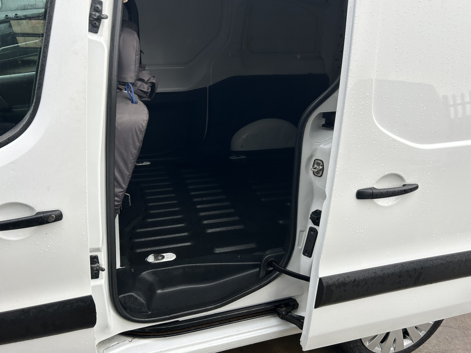 Used Citroen Berlingo 2016 for sale - 77649526: Photo 8