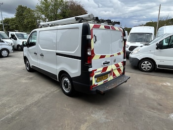 Used Vauxhall Vivaro 2018 for sale - 79605076: Photo