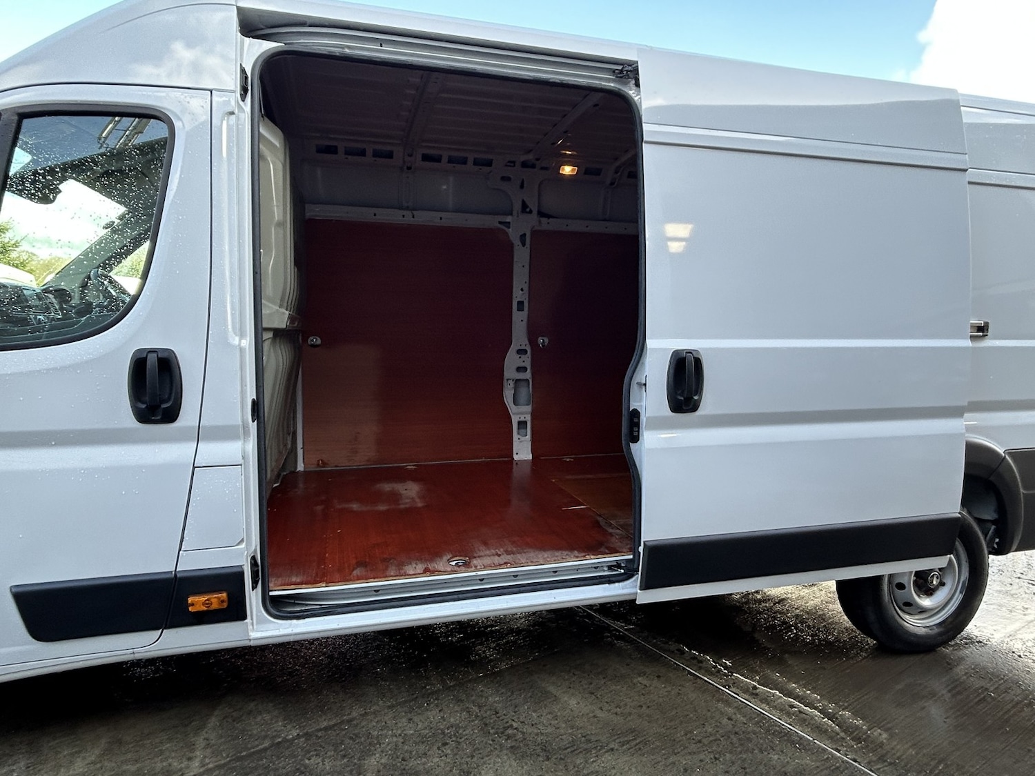 Used Vauxhall Movano 2024 for sale - 77915727: Photo 8