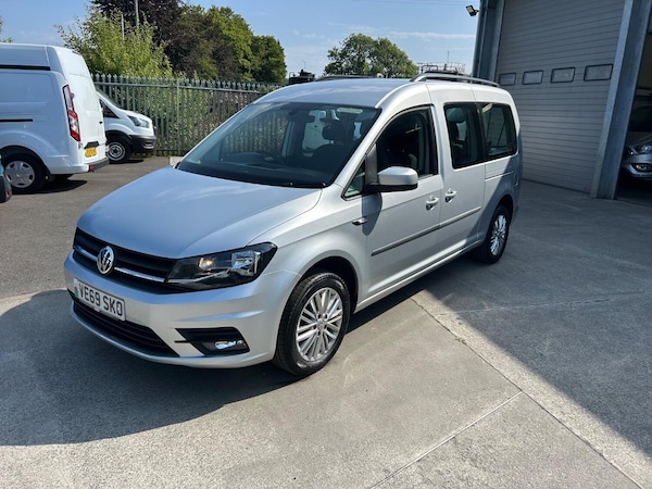 Used Volkswagen Caddy Maxi Life 2019 for sale - 75604195: Photo 1