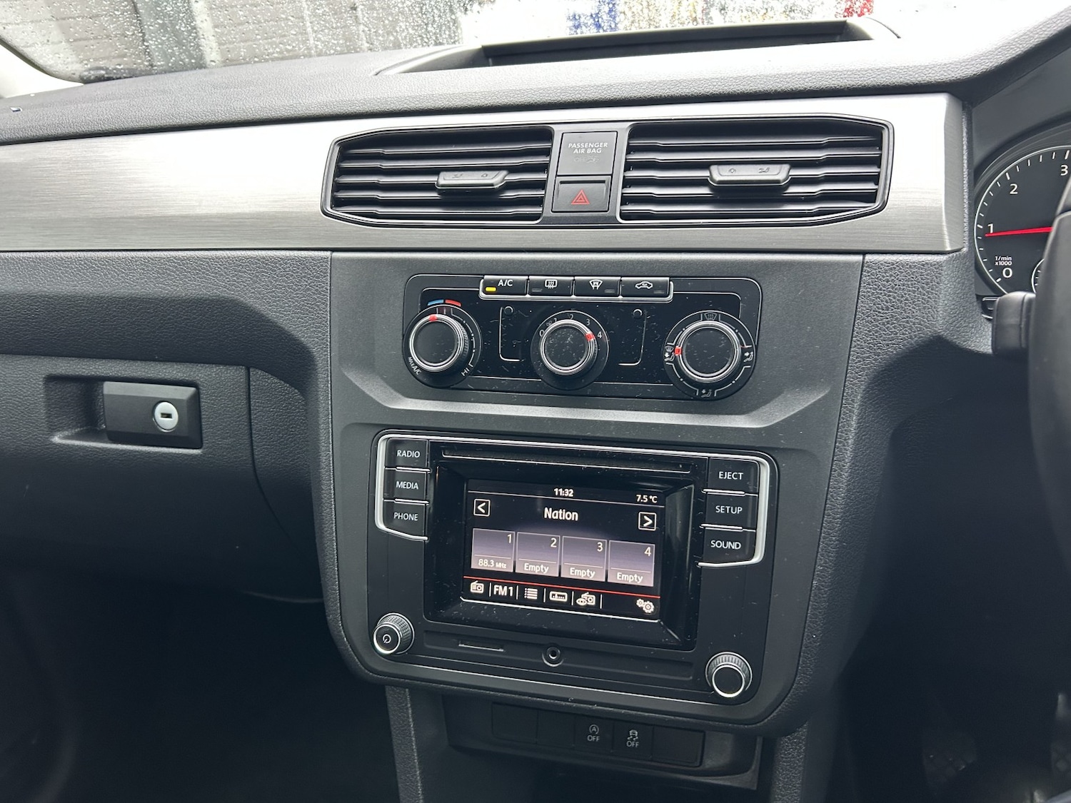 Used Volkswagen Caddy Maxi Life 2019 for sale - 77319831: Photo 14