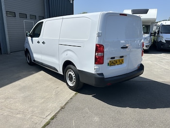 Used Vauxhall Vivaro 2024 for sale - 79004453: Photo