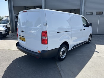 Used Vauxhall Vivaro 2024 for sale - 79004453: Photo