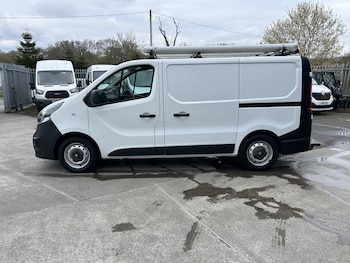 Used Vauxhall Vivaro 2018 for sale - 78310026: Photo