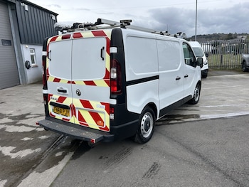 Used Vauxhall Vivaro 2018 for sale - 78310026: Photo