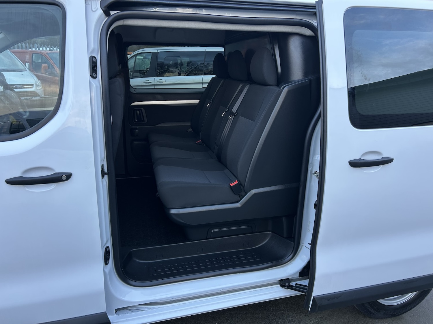 Used Peugeot Expert 2024 for sale - 77398363: Photo 9